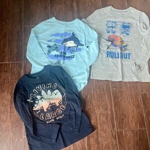 Kids Graphic Long Sleeve Tees Bundle of 3 - Blue, Gray, and Navy Size 5T